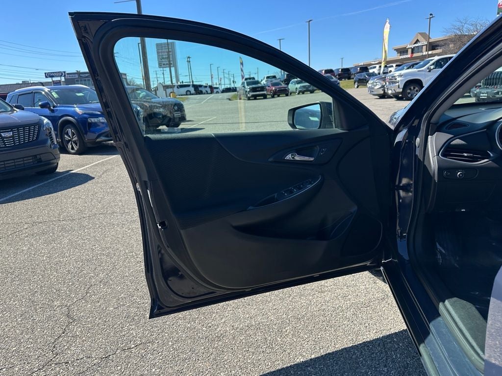 2025 Chevrolet Malibu LT 1LT