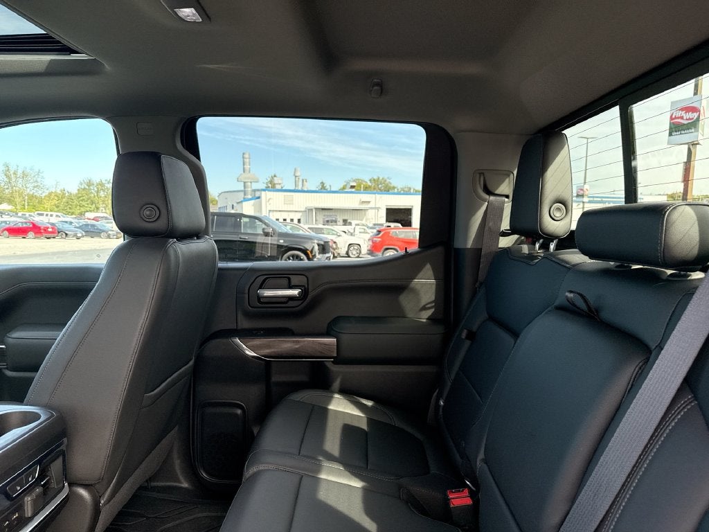 2021 Chevrolet Silverado 1500 4WD Crew Cab Short Bed LTZ