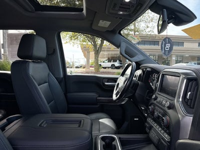 2021 Chevrolet Silverado 1500 4WD Crew Cab Short Bed LTZ