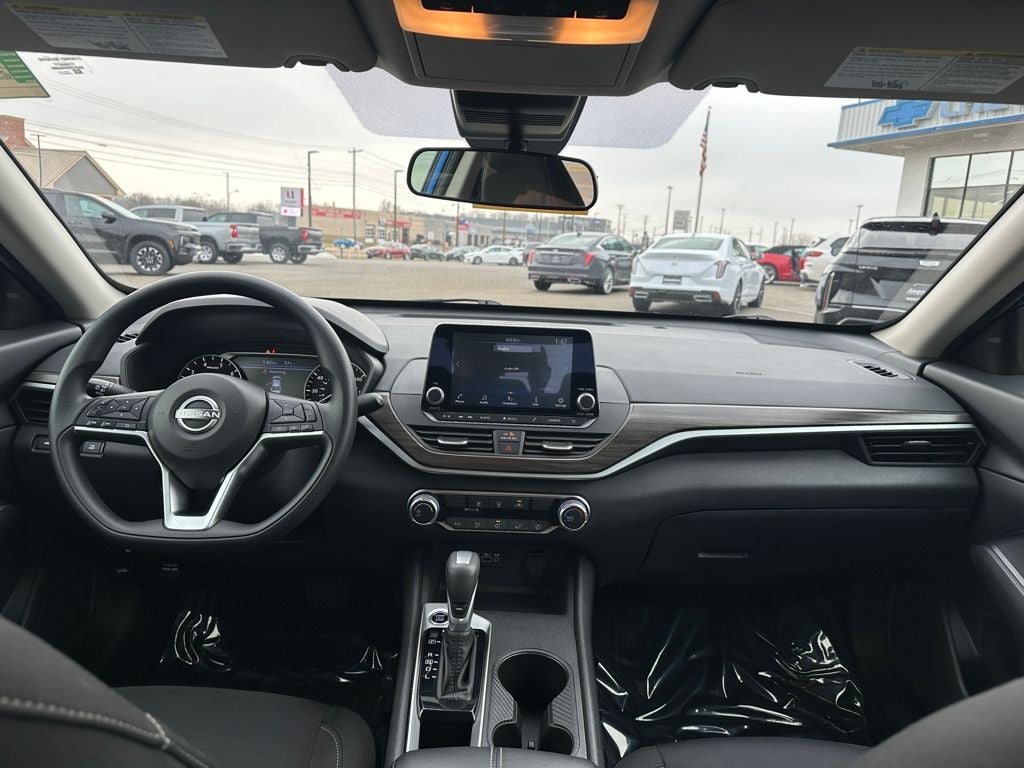 2025 Nissan Altima SV AWD