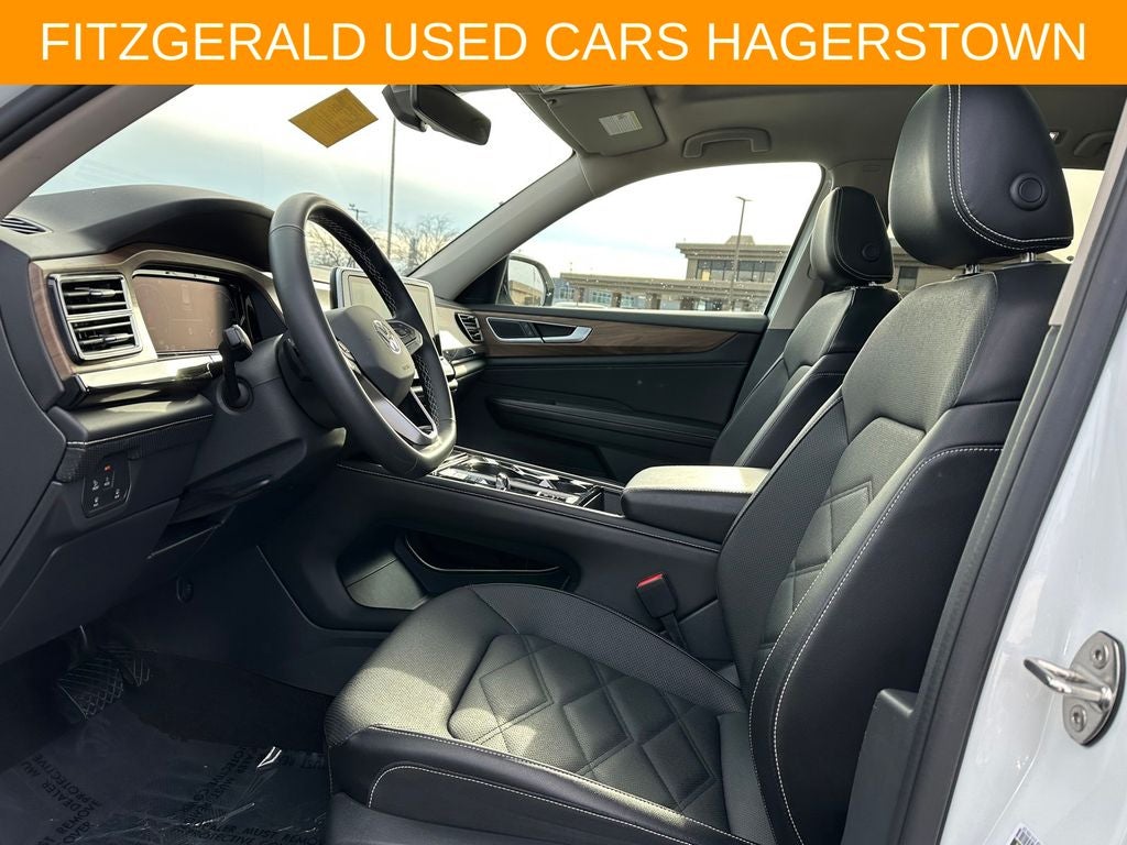 2024 Volkswagen Atlas 2.0T SE w/Technology