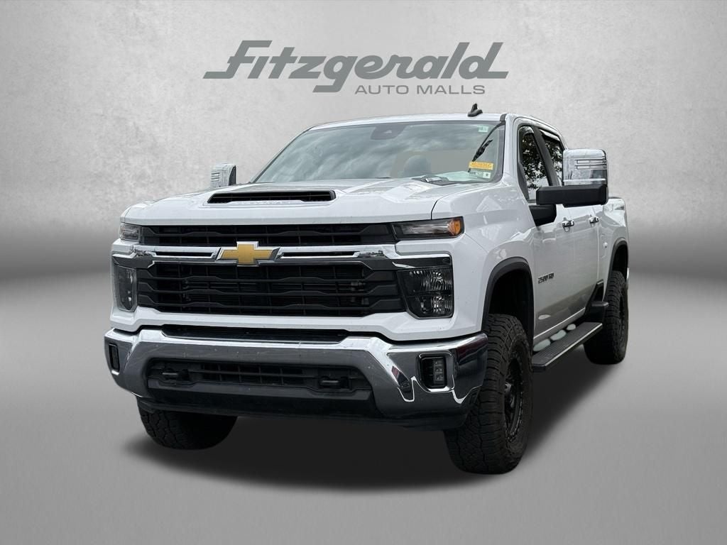 2025 Chevrolet Silverado 2500HD 4WD Crew Cab Standard Bed LT