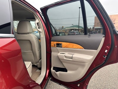 2015 Lincoln MKX Base