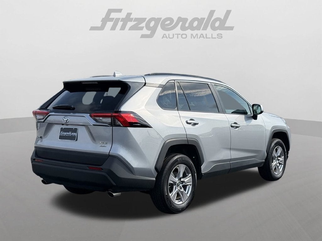2025 Toyota RAV4 XLE