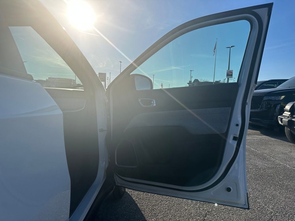 2022 Jeep Compass Latitude FWD