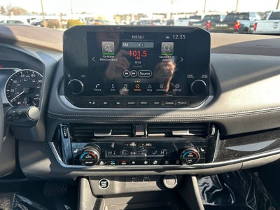 2023 Nissan Rogue SL Intelligent AWD