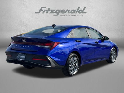 2024 Hyundai ELANTRA SEL