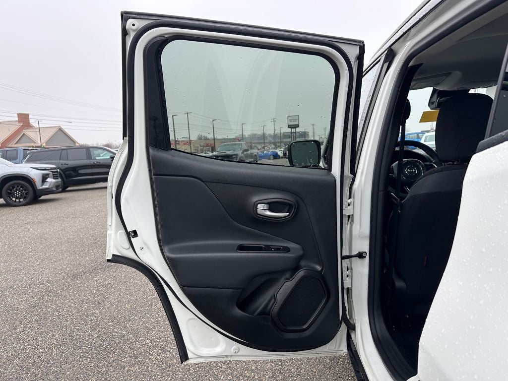 2023 Jeep Renegade Trailhawk 4x4