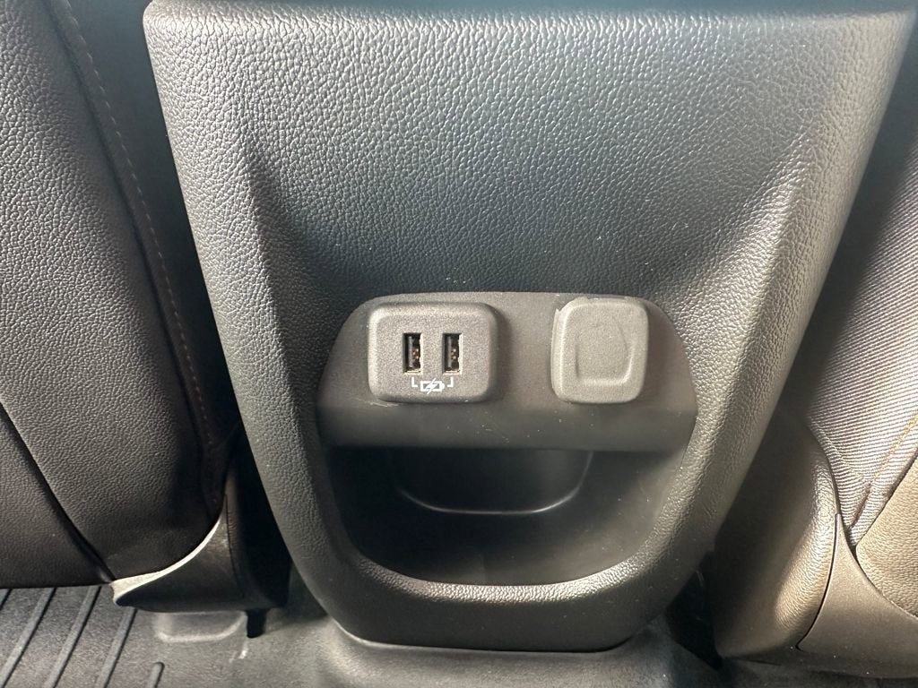 2022 GMC Canyon AT4 - Cloth