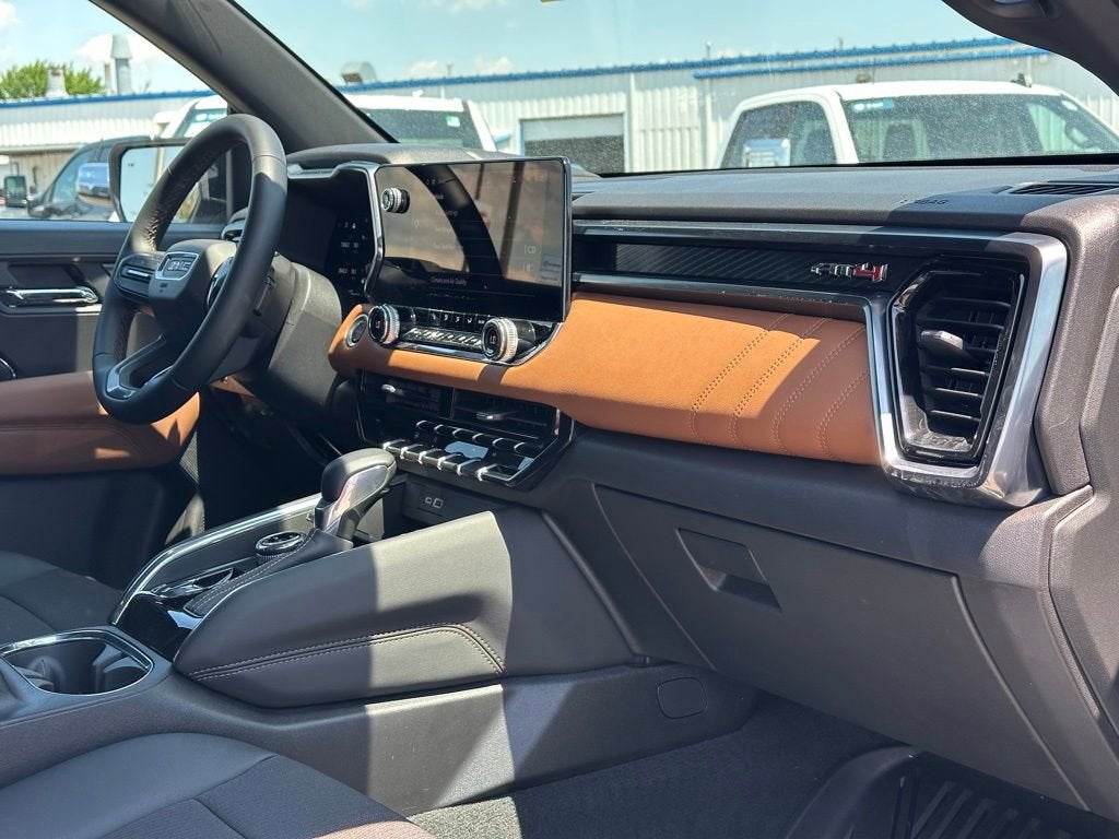 2025 GMC Canyon AT4