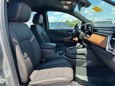 2025 GMC Canyon AT4