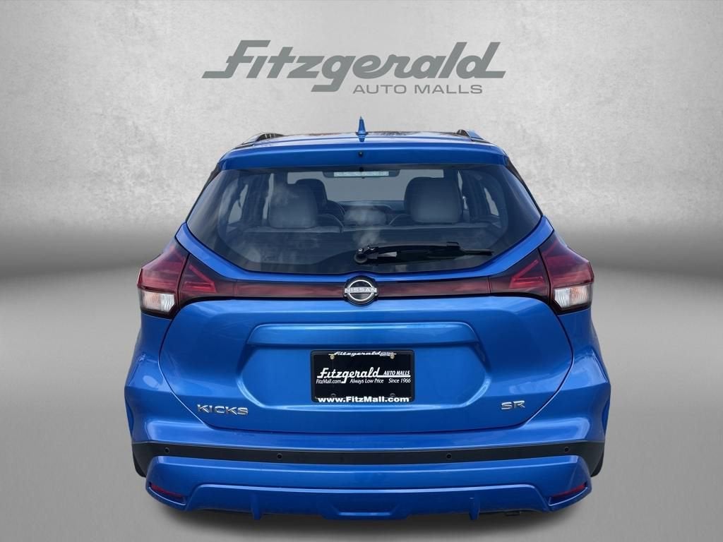 2023 Nissan Kicks SR Xtronic CVT