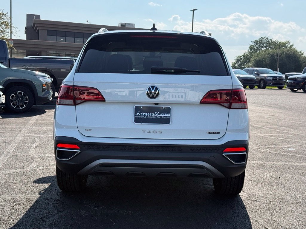 2024 Volkswagen Taos 1.5T SE