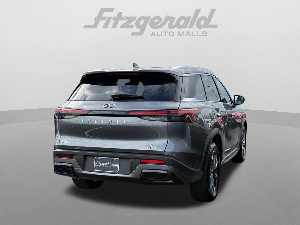 2024 INFINITI QX60 LUXE