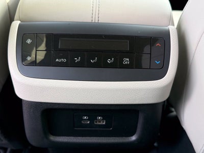 2024 Nissan Pathfinder SL 4WD