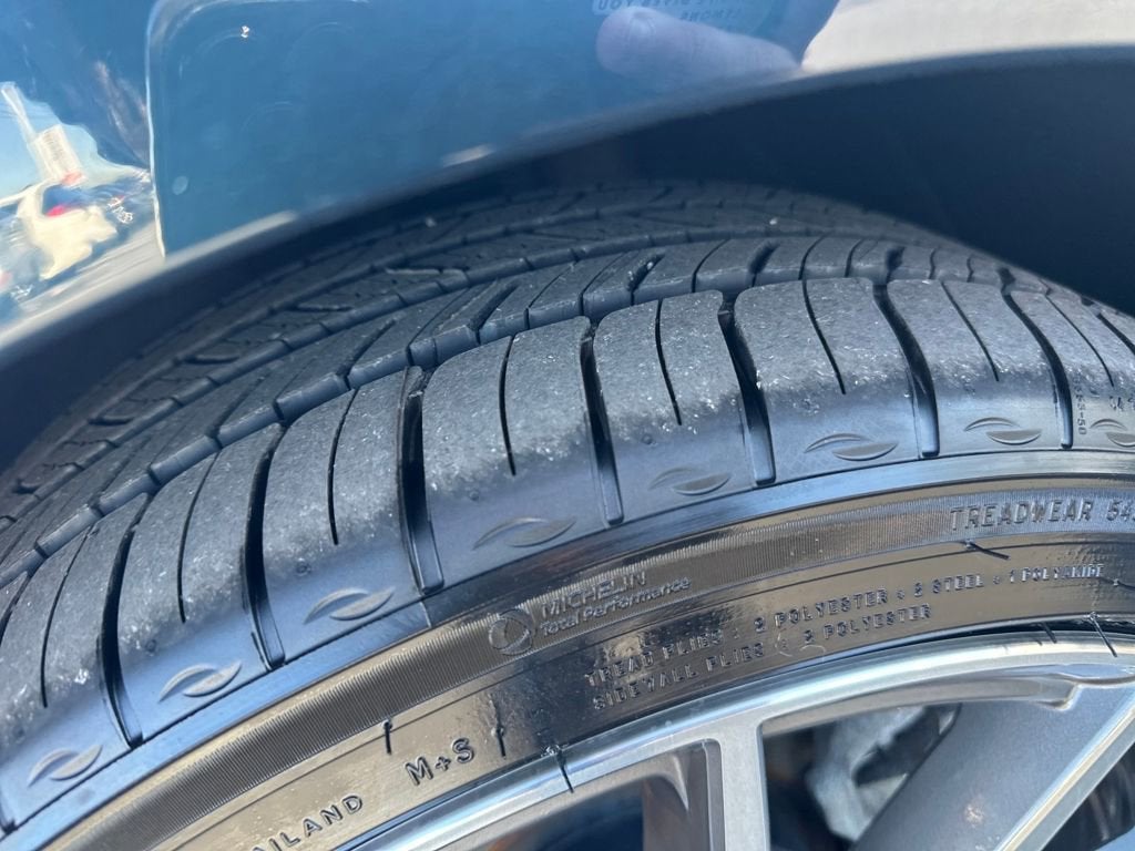 2023 Genesis G70 2.0T AWD