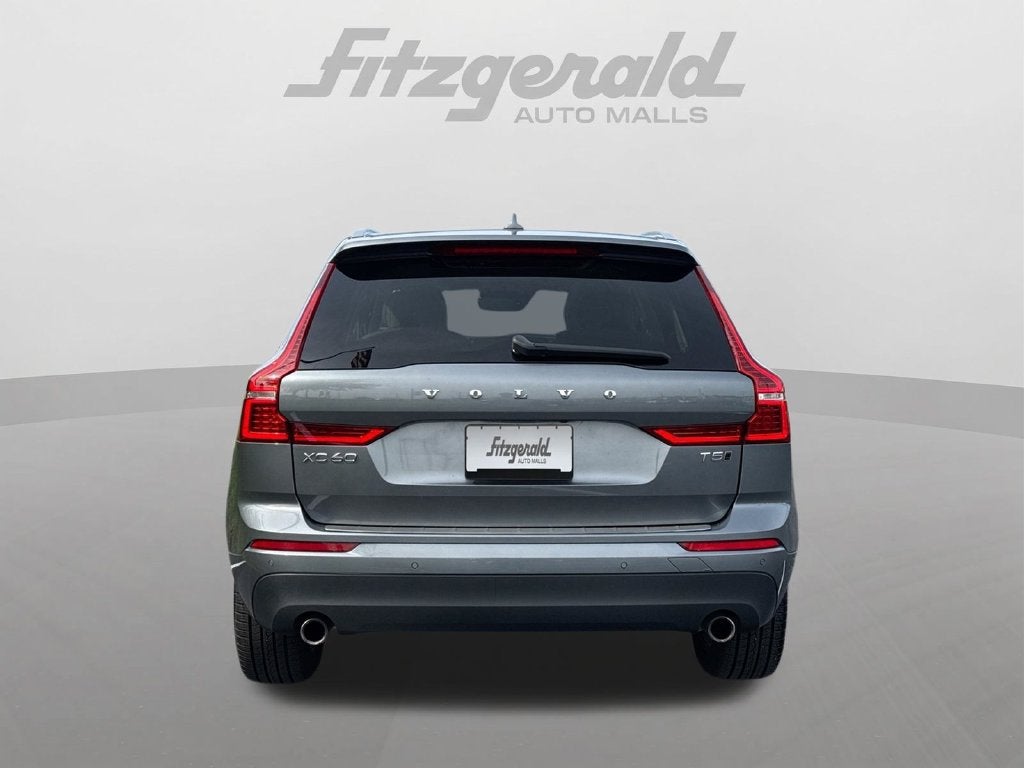 2021 Volvo XC60 T5 Momentum