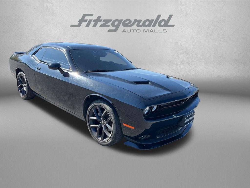 2022 Dodge Challenger SXT