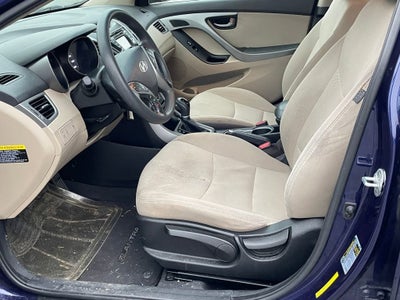 2014 Hyundai ELANTRA SE