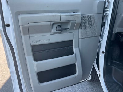 2024 Ford E-Series Cutaway E-350