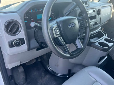 2024 Ford E-Series Cutaway E-350