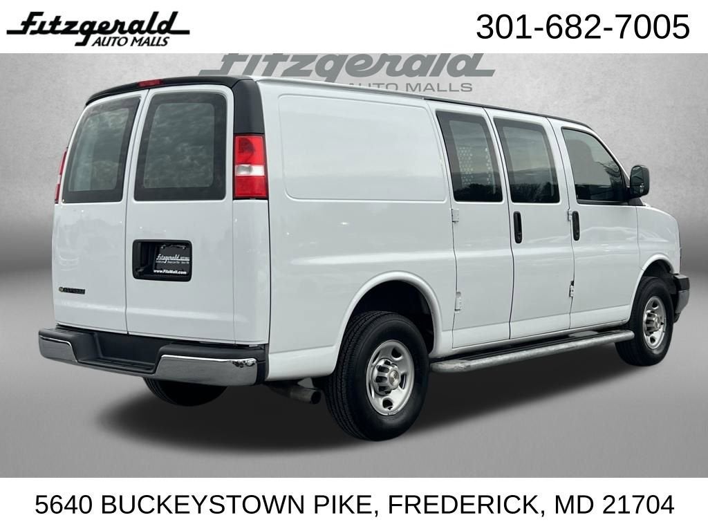 2024 Chevrolet Express Cargo 2500 WT