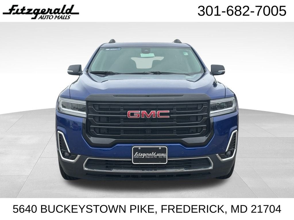 2023 GMC Acadia SLT