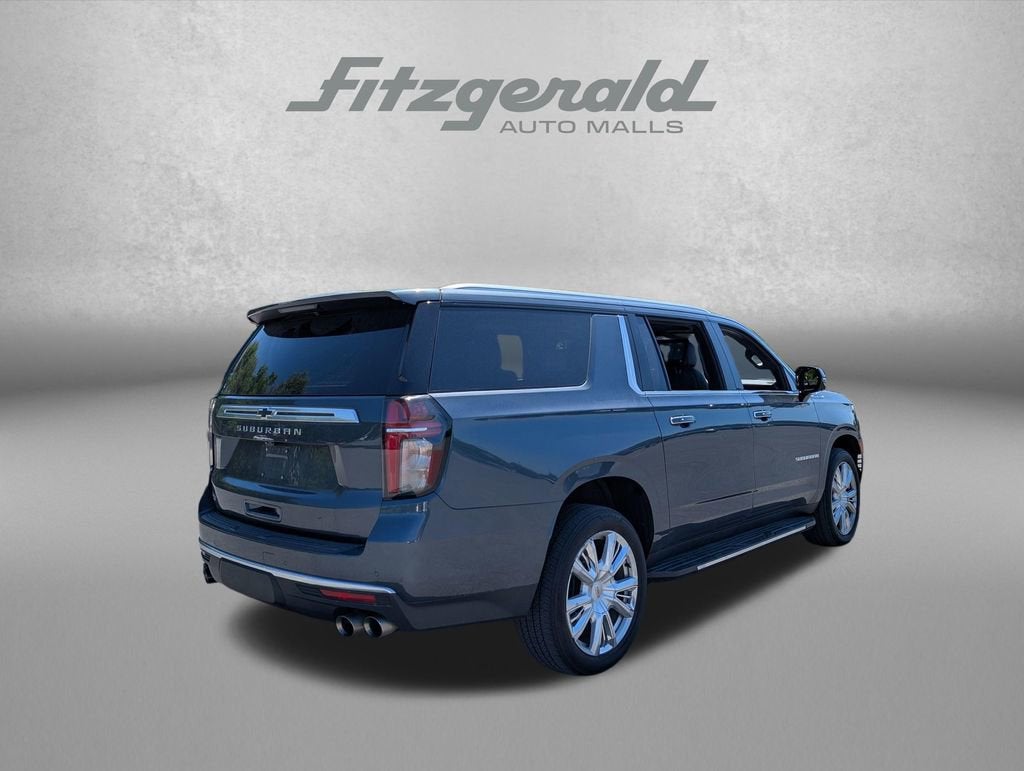 2021 Chevrolet Suburban High Country