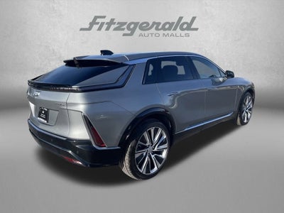 2024 Cadillac LYRIQ Luxury 3