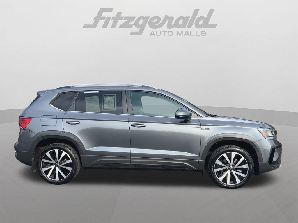 2023 Volkswagen Taos SE