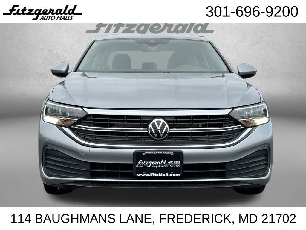 2024 Volkswagen Jetta SE