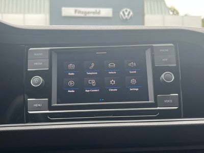 2024 Volkswagen Jetta SE