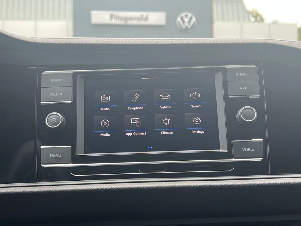 2024 Volkswagen Jetta SE