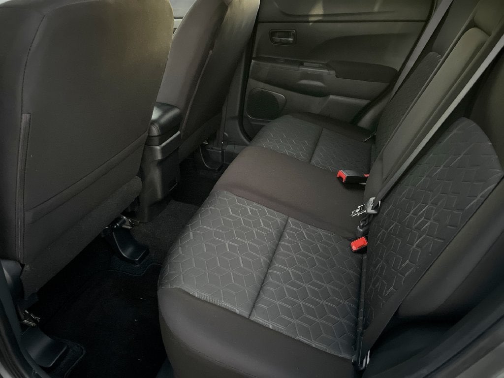 2025 Mitsubishi Outlander Sport S