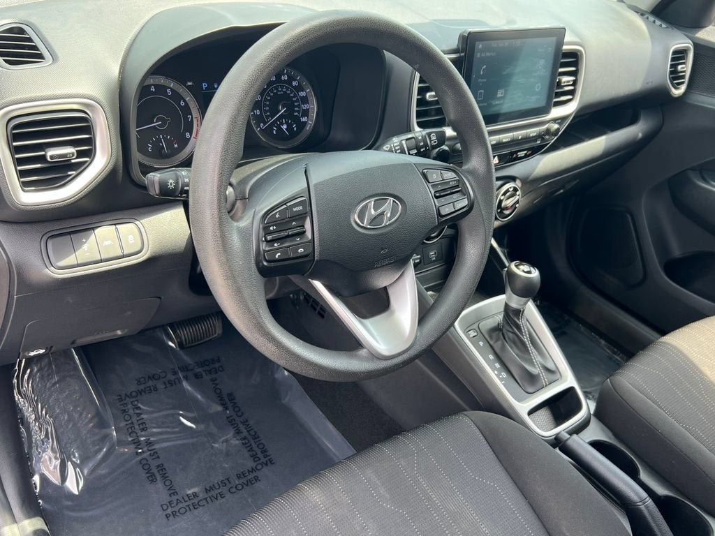2021 Hyundai VENUE SE