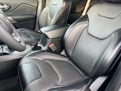 2022 Jeep Cherokee Latitude Lux