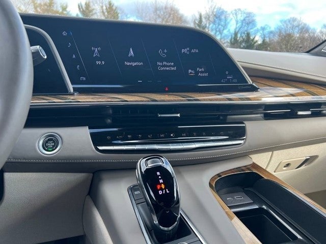 2022 Cadillac Escalade Premium Luxury Platinum