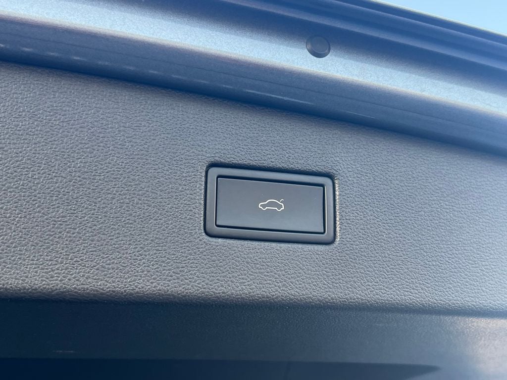 2021 Volkswagen Tiguan 2.0T SEL Premium R-Line
