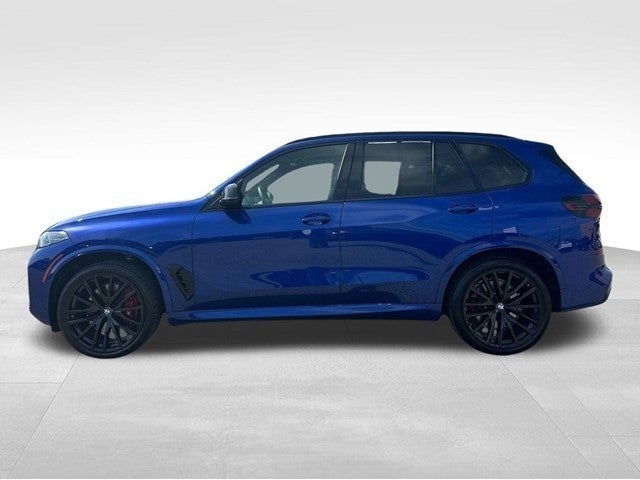 2025 BMW X5 M60i